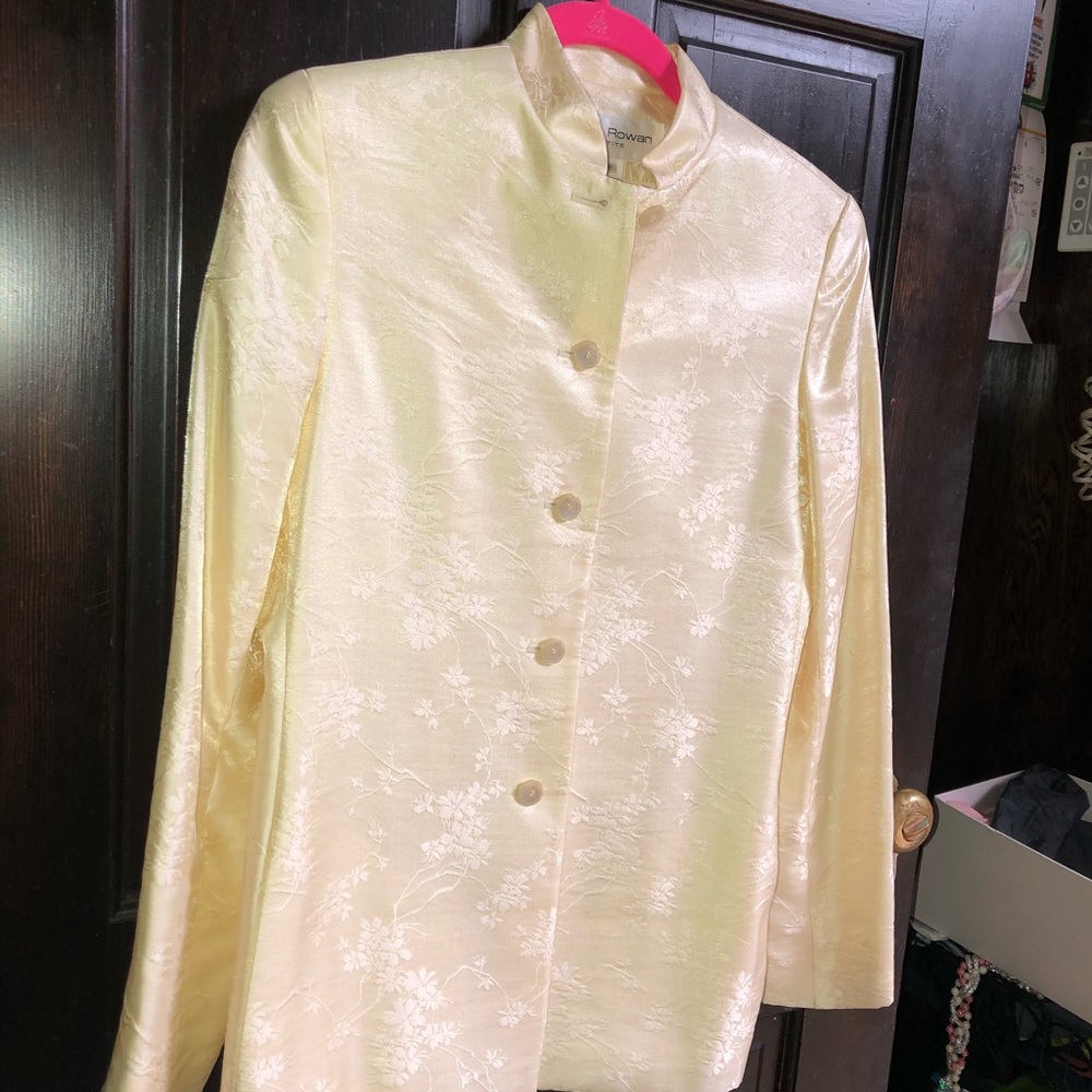 Silk pale yellow jacket
